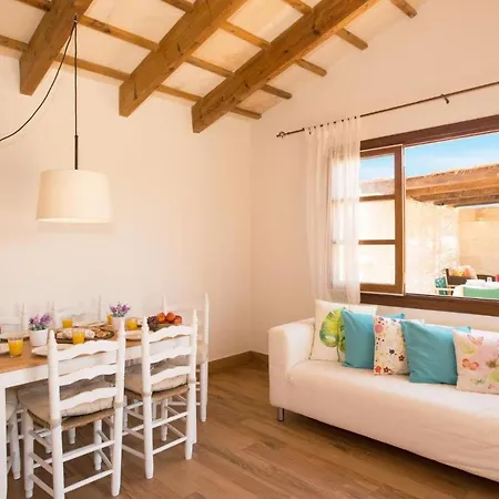 Cala'n Blanes Sleeps 6 Pool Air Con Willa