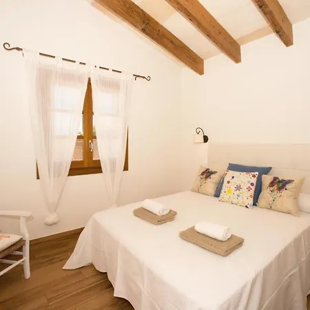 Cala'n Blanes Sleeps 6 Pool Air Con 卡拉恩·布拉内斯