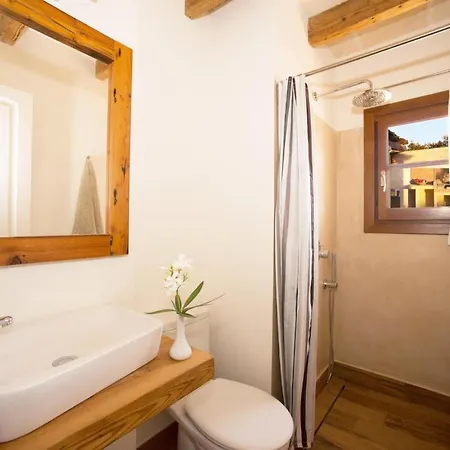 Cala'n Blanes Sleeps 6 Pool Air Con Cala'N Blanes (Menorca)